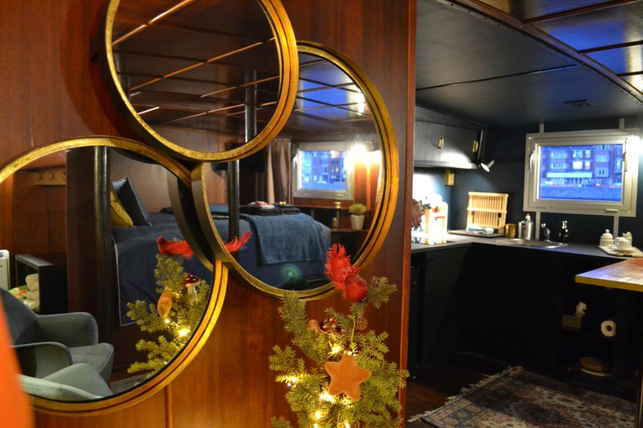 La Du Capitaine Botel Liegi