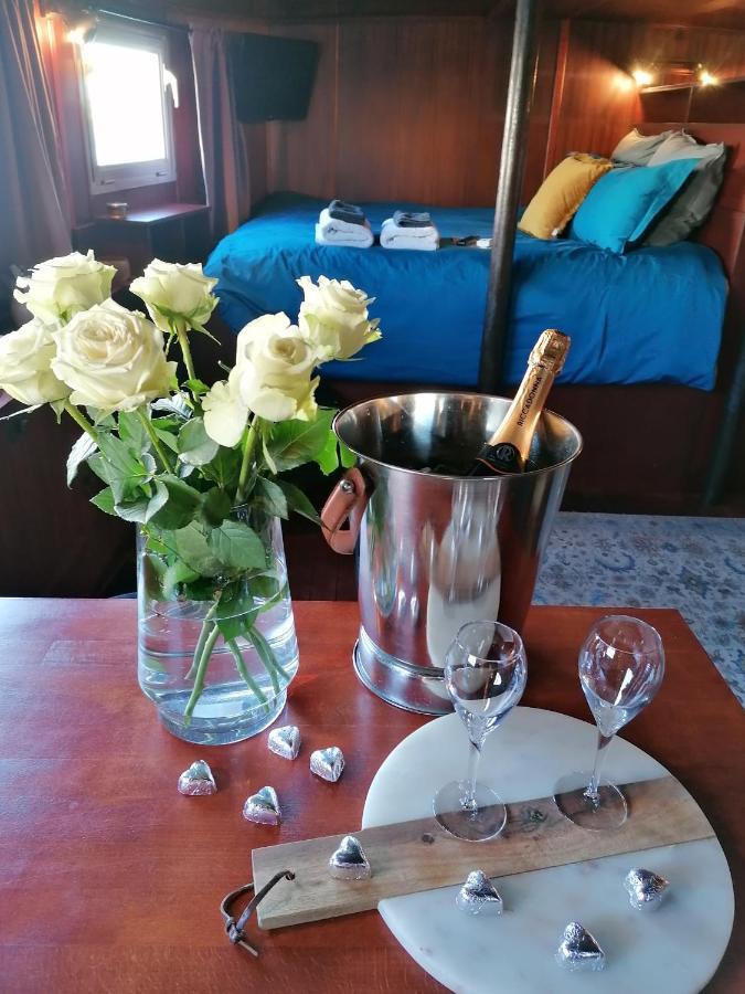 Botel La Du Capitaine