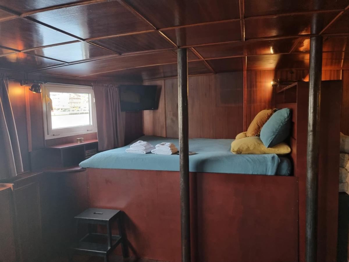 La Du Capitaine *