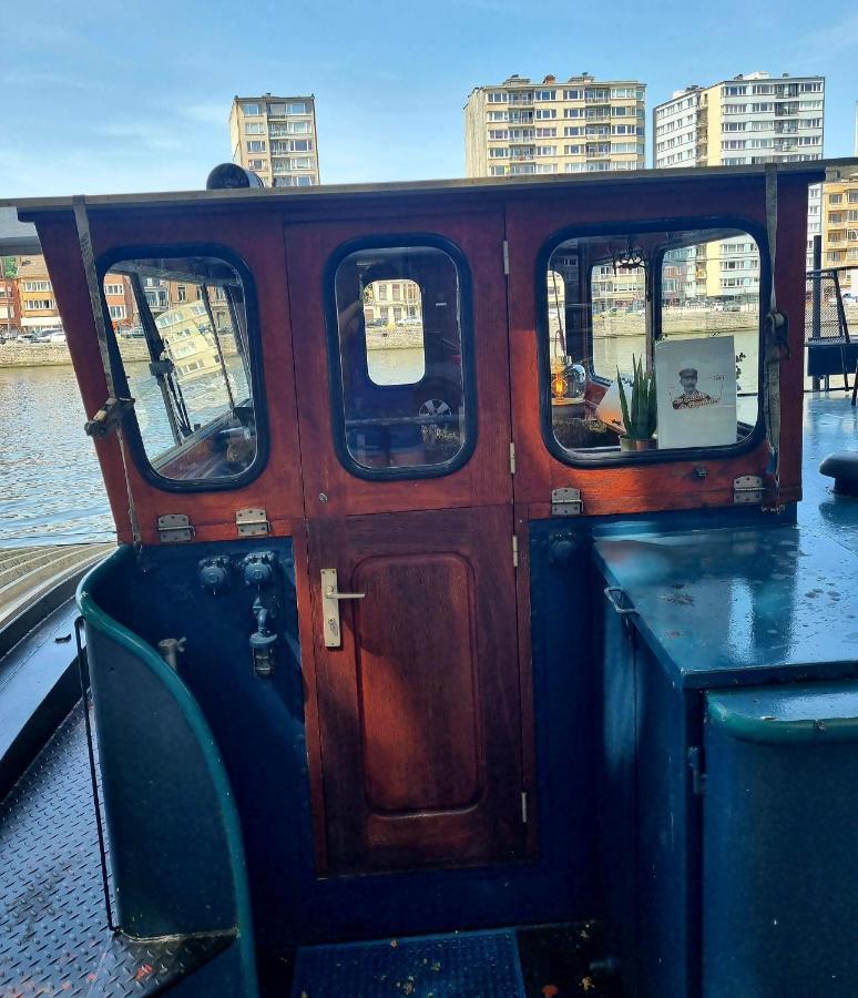 Botel La Du Capitaine